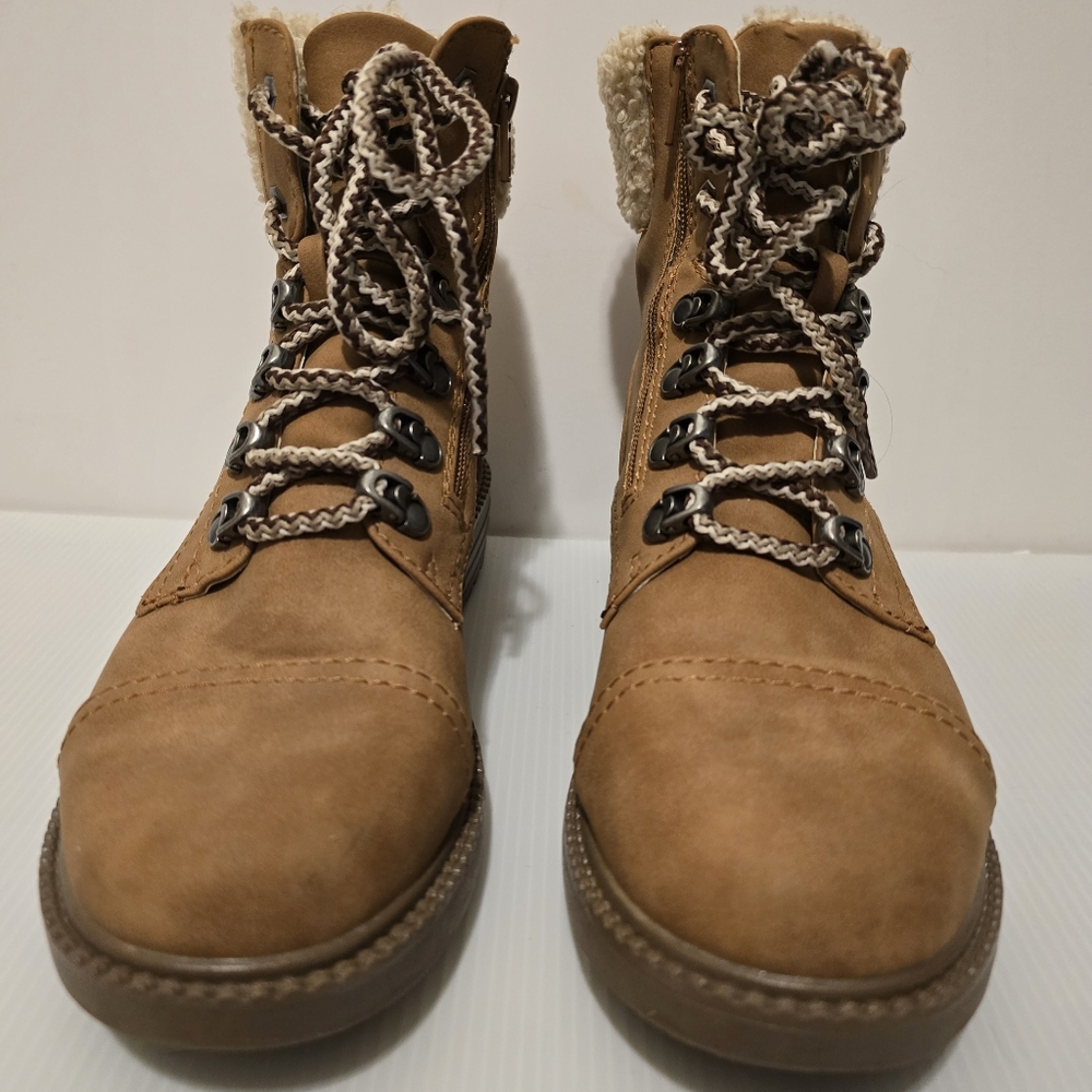 REPORT Camel Brown Combat Boot Faux Fur Detail Lace Up & Zipper Closure Size 9.5 - Picture 3 of 17